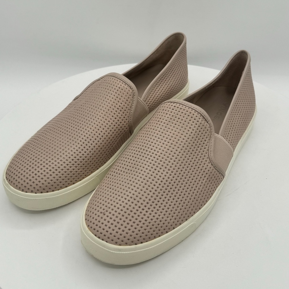 VINCE Perforated Leather Blair Women Sneakers SZ 10 CLR Taupe Clay MSRP $225 NEW